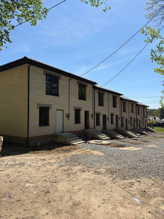 Танхаус у П'ятничанах, біля лісу!