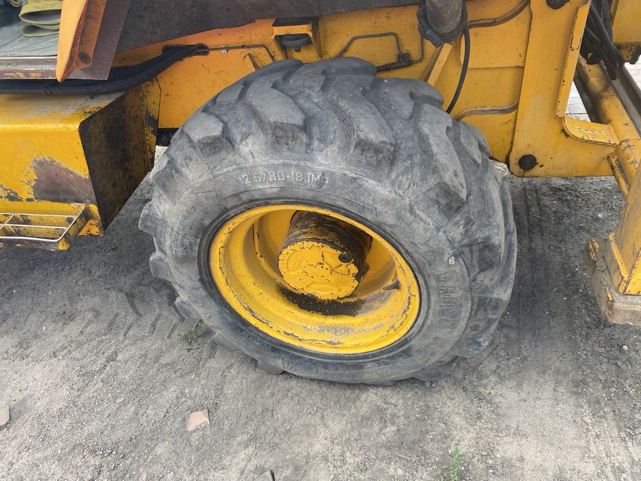 Opony 12.5/80-18 MF255 12,4/32