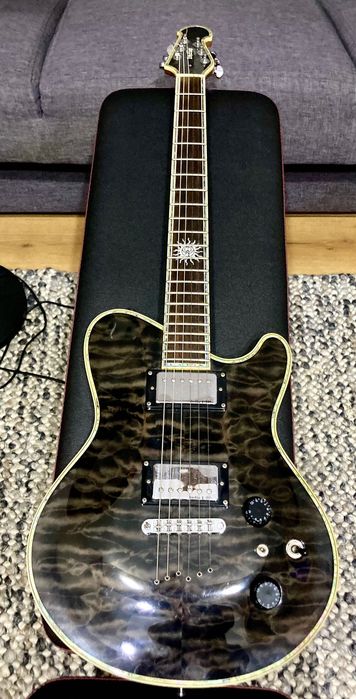 Musić Man, Fender, Les Paul...  Gitara Indie Sun Extreme
