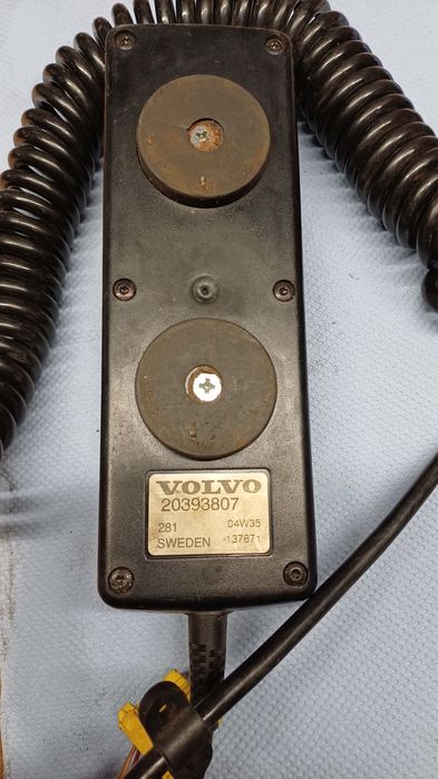 Pilot zawieszenia pneumatycznego VOLVO