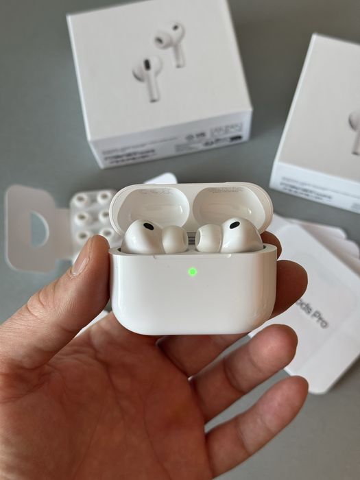 Навушники Apple AirPods Pro 3 Gen (Активне шумоподавлення)
