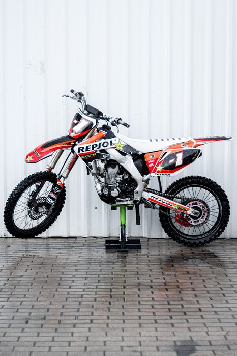 RESERVADA - HONDA CRF 250 2 ESCAPES até 41€/MÊS