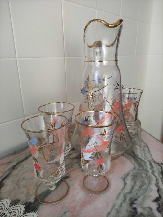 Serviço de Água _ Caneca e 6 copos