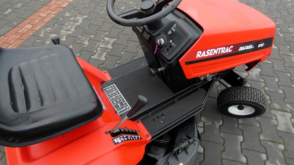Traktorek kosiarka MTD Rasentrac B10 Briggs&Stratton (081203.5)  Baras
