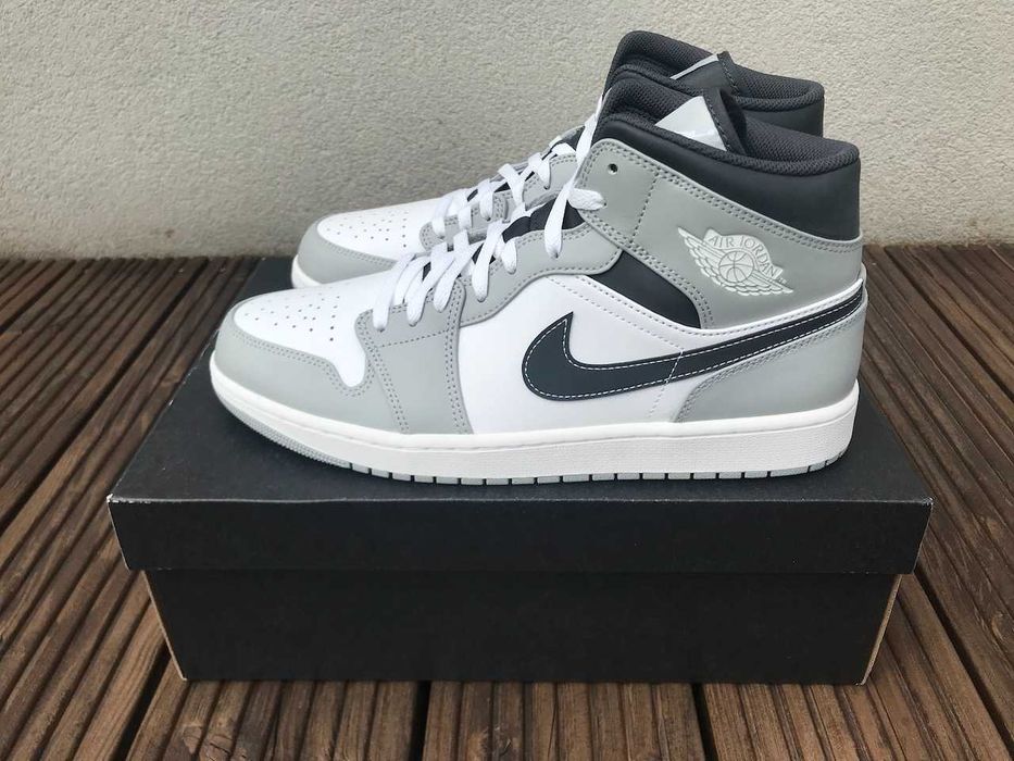 Jordan 1 Mid Light Smoke Grey Anthracite US 7.5 EUR 40.5