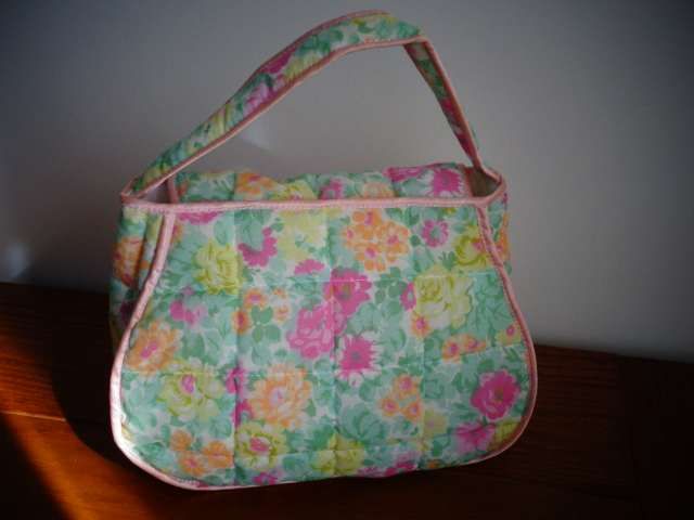 Conjunto de viagem (bolsa cosméticos + bolsa com chinelos)