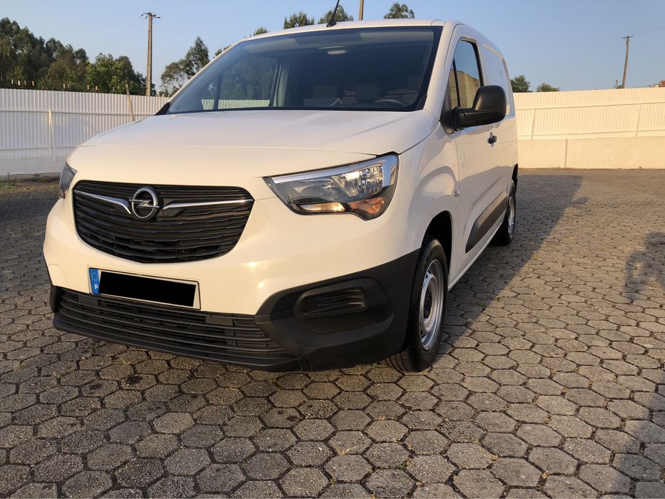 Opel Combo 1.5 CDTI L1H1 Enjoy 3 Lugares 2022 Nacional