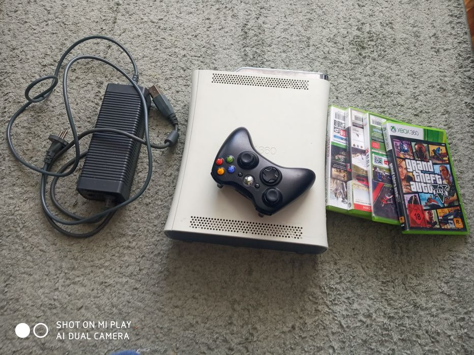 Продам Xbox 360,в ідеальному стані