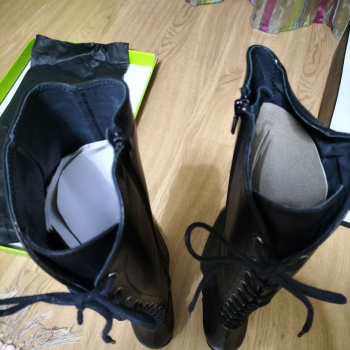 Botas de pele Novas a estrear Foreva tam. 37 caixa de origem