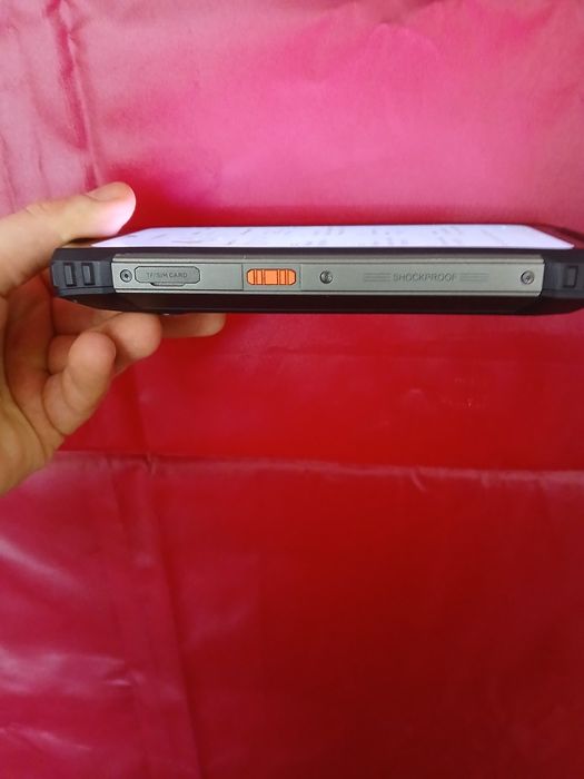 Black view BV9300 Pro.