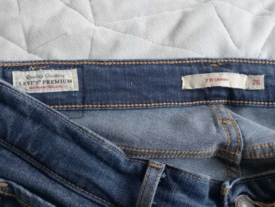 Spodnie jeansowe Levi's siknny