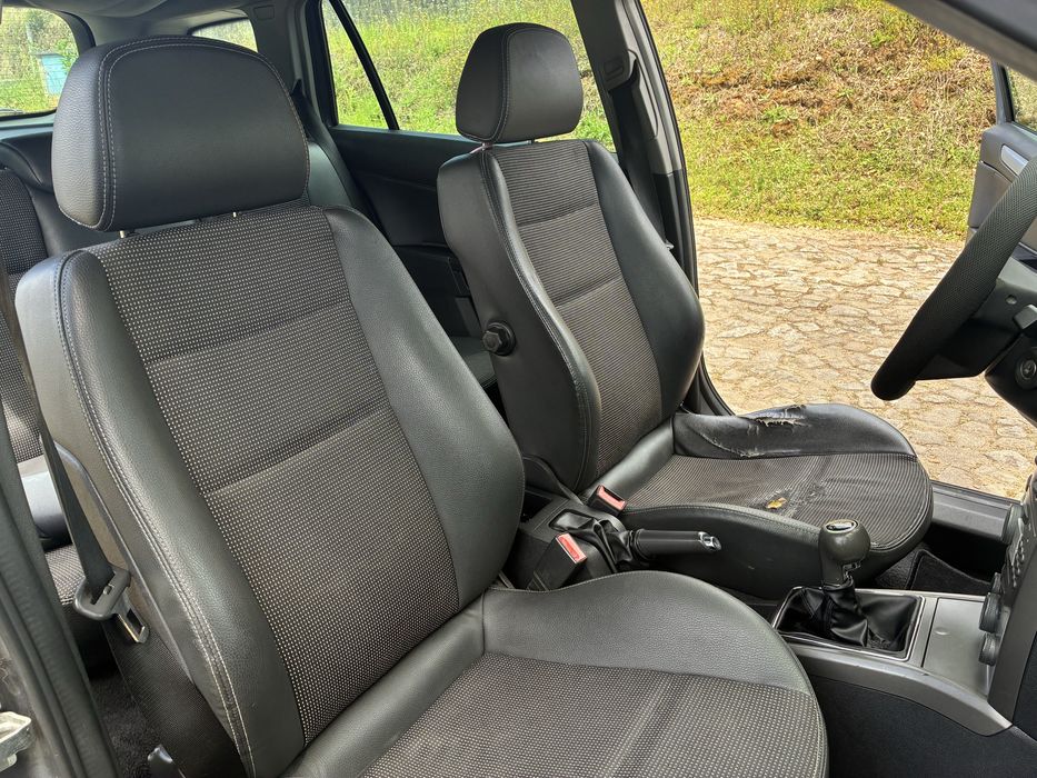 Opel Astra H caravan
