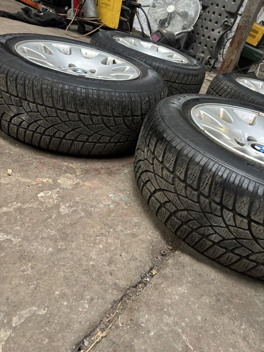 Felgi kola opony zimowe 215/65/16 dunlop 5x120 bmw