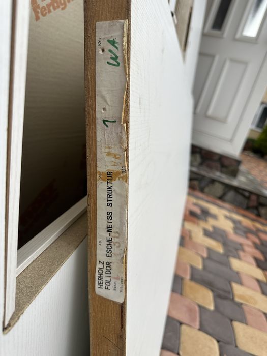 Продам двері 500 грн