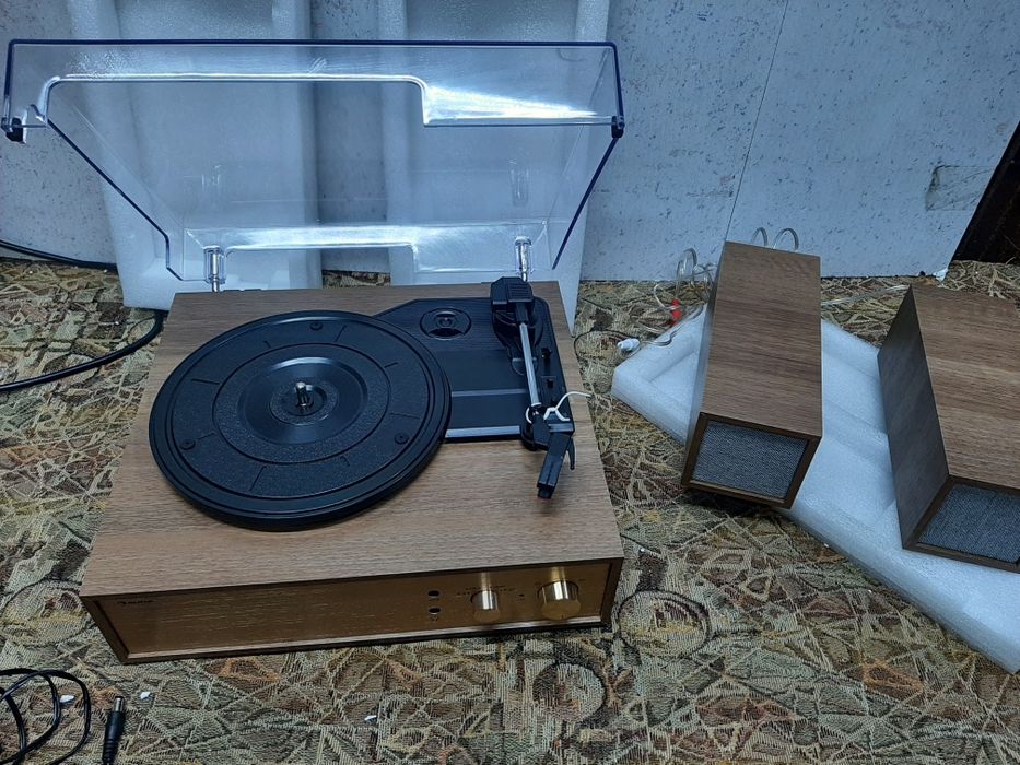 Проигрыватель Auna Berklee TT Play