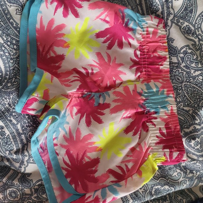 Spodenki dziecięce 80