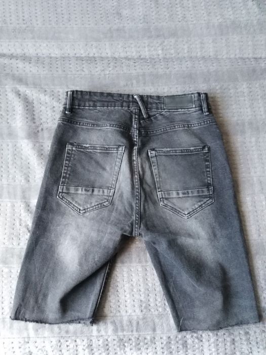 Шорти фірми pull&bear