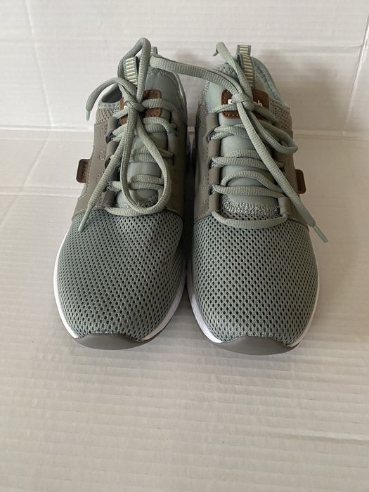 Продам кросівки Bench