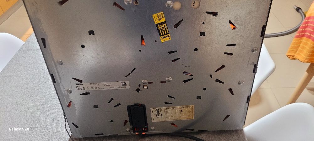 Placa vitrocerâmica zanussi