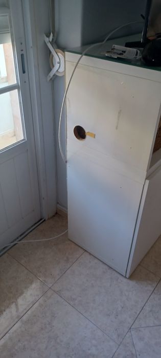 Aparador de tv módulo besta ikea