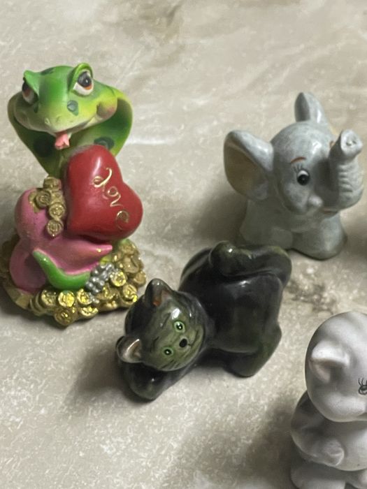 Статуэтки разные лот