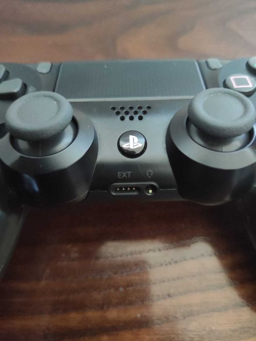 Comando ps4 Original em Excelentes Condições
