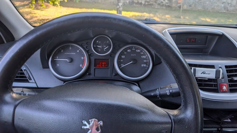 Peugeot 207 1.4 HDI — photo 4