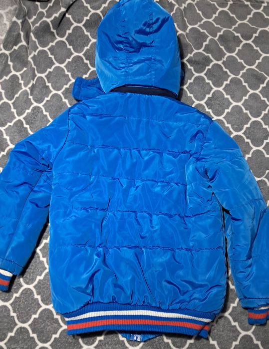 Kurtka niebieska dla chłopca  zimowa  ocieplana r ok 128