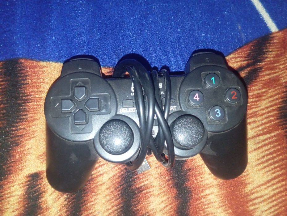 игровая приставка PlayStation 3 slim