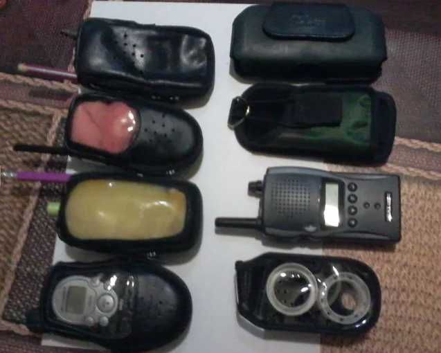 Чехол для рации или мобильного телефона.