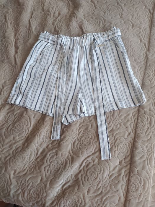 Krótkie spodenki lniane