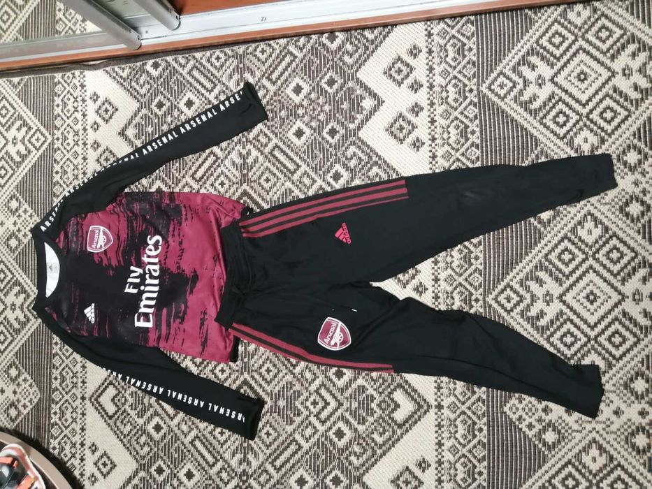 Футбольный костюм