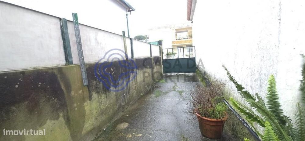 Moradia Térrea Com Terreno Em Darque – Viana Do Castelo