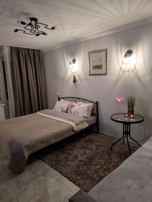 1-на кВ. Макд.Світло є.