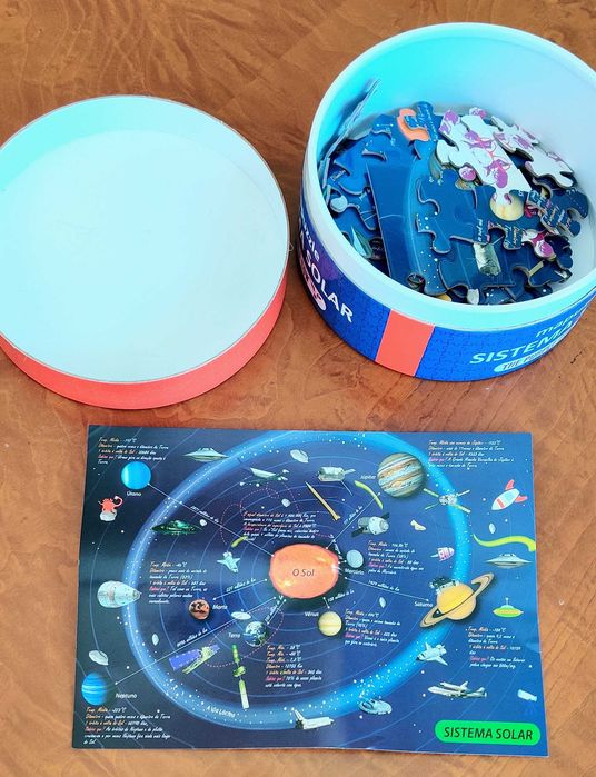 Puzzle "Sistema solar" (100 pcs, idade 6+)