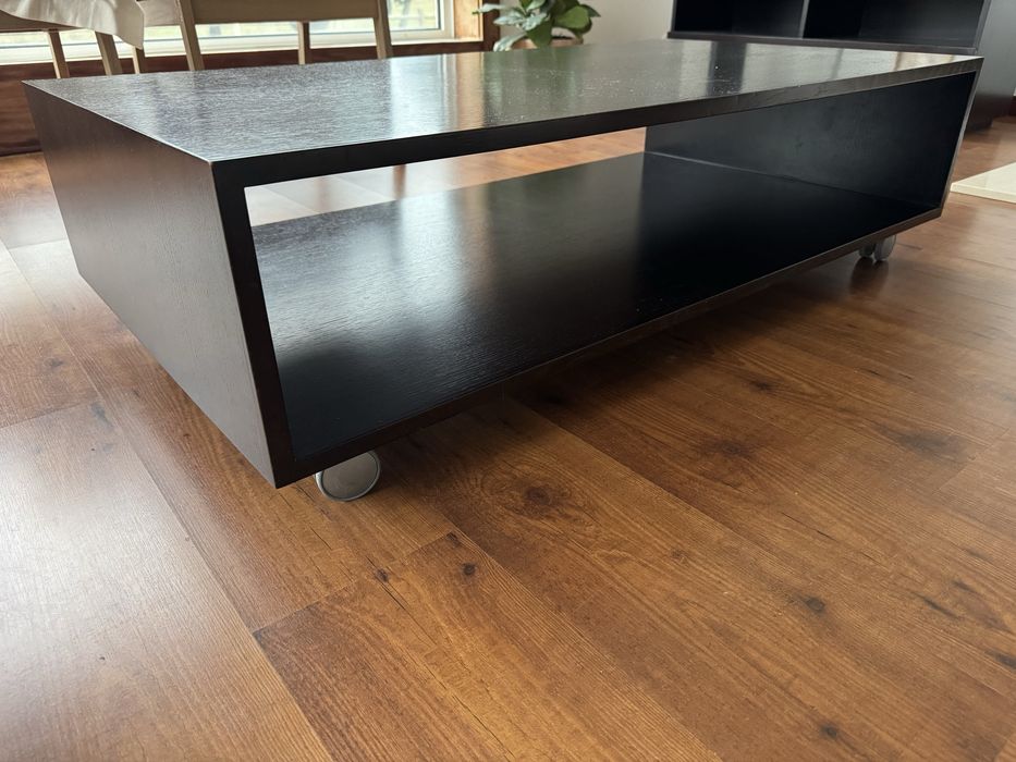 Mesa de sala cadeiras aparador movel tv