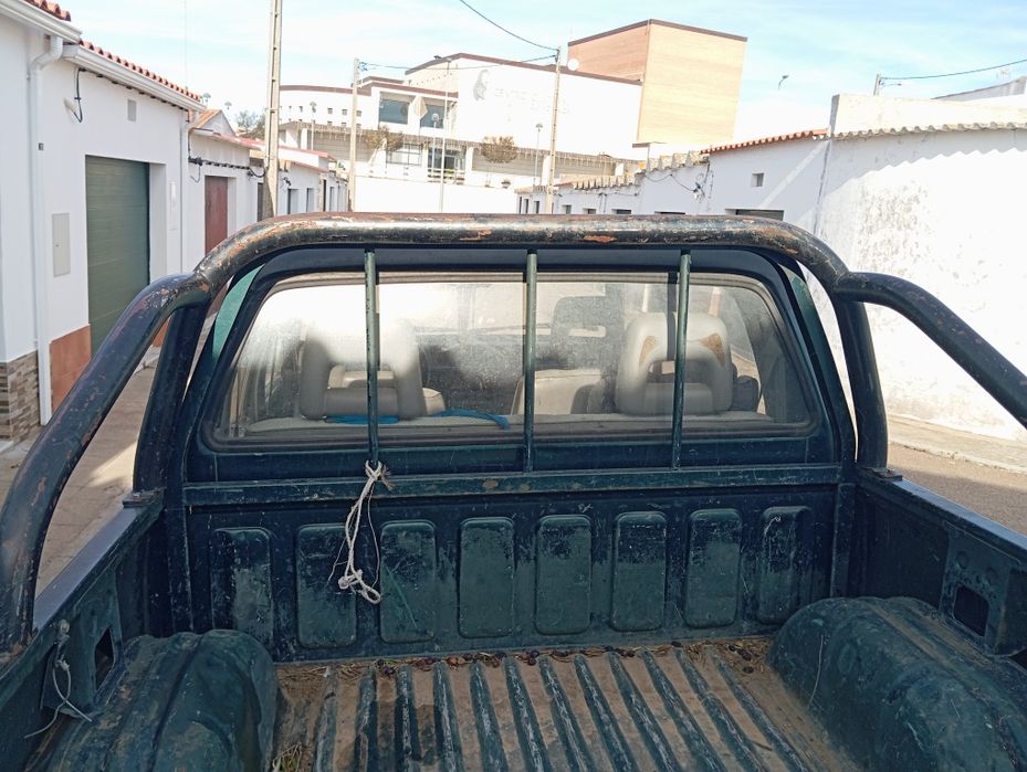 Mitsubishi  L200 4*4