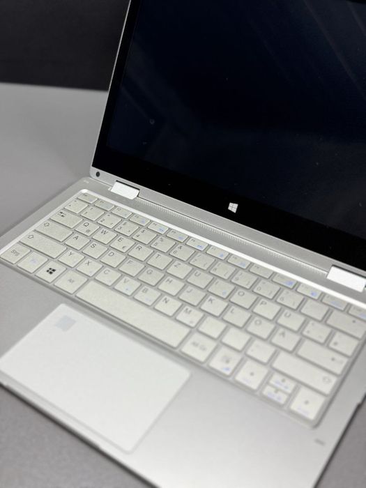Ноутбук трансформер Thompson Trekstor Pimebook c11 чудовий для малювання та перегляду відео!