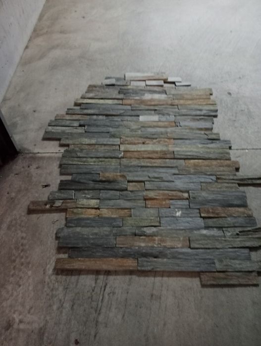 Réguas de xisto em bruto