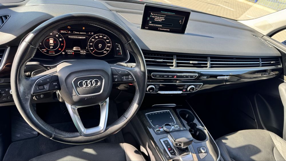 Ауді Q7.  2015 р