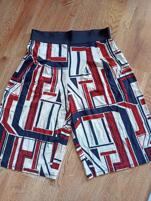 Paka ubrań damskich S/M 16szt.