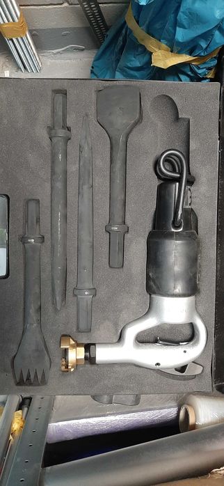 Młot udarowy pneumatyczny Doosan dct3ps