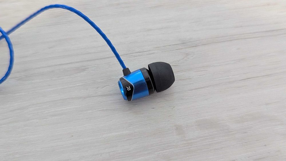 Навушники SoundMAGIC E10 HiFi дротові 3.5 мм алюмінієвий корпус IEM чистий звук баси ізоляція наушники