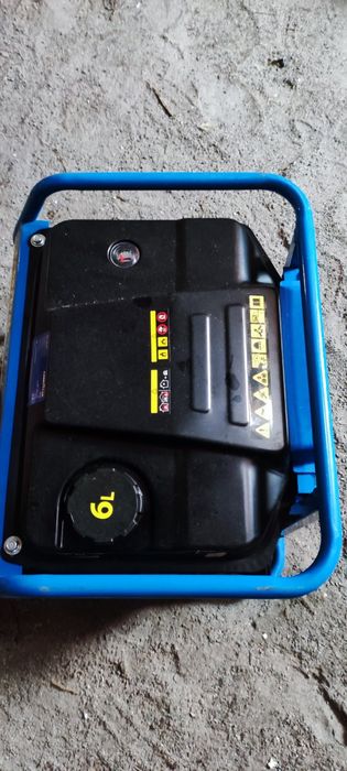 Генератор 1.0 к.Вт