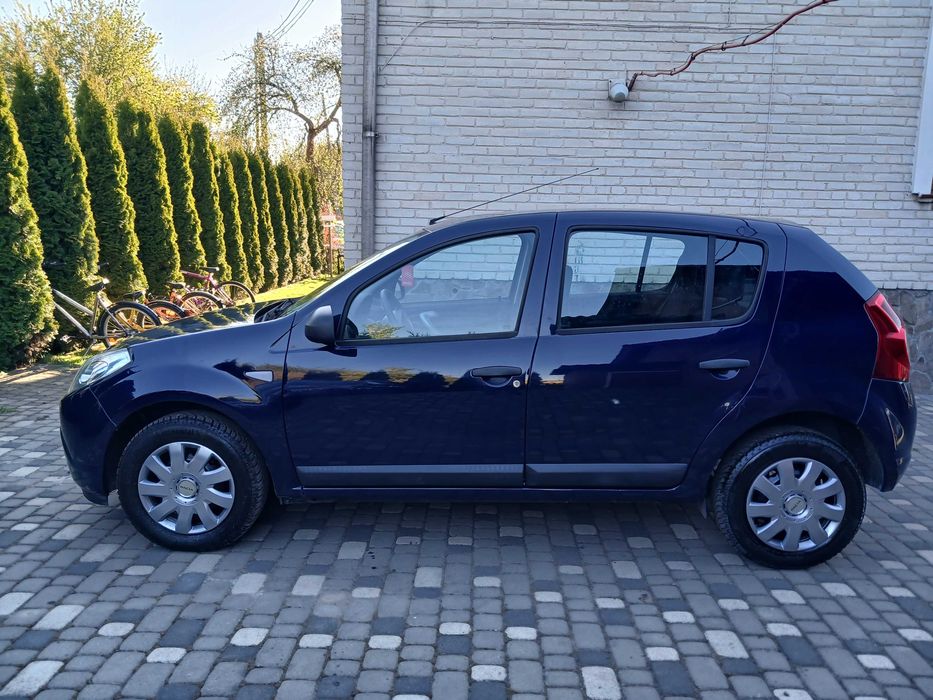 Dacia Sandero 2012