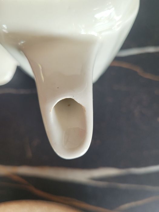 Ceramiczny czajnik elektryczny Mirostowice