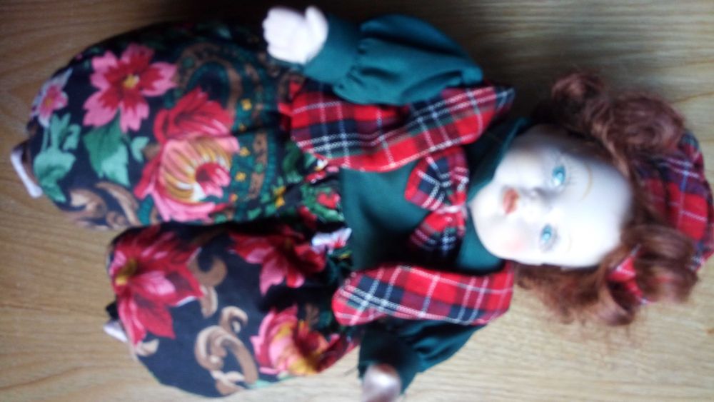 Lote de bonecas em porcelana