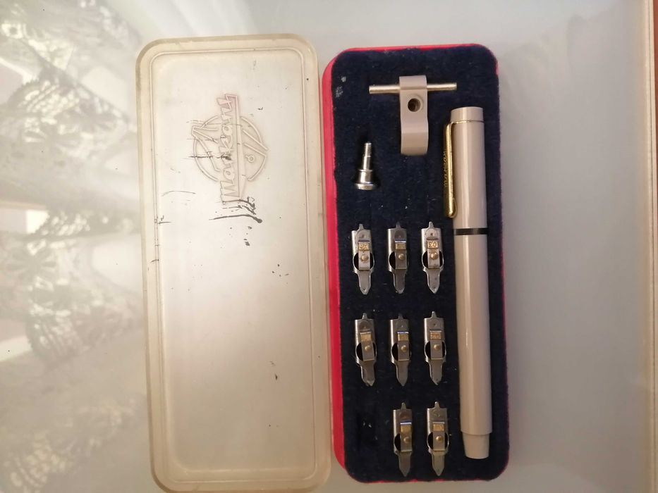 Markant  100 - pióro do kaligrafii