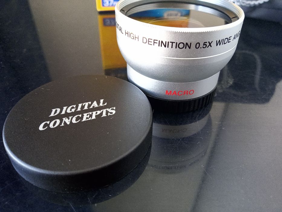 Широкоугольный объектив 0.5X Wide Angle Lens Насадка на объектив