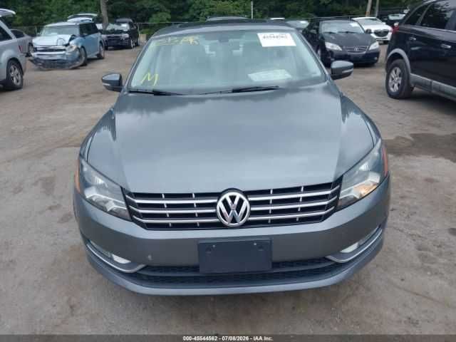 Volkswagen Passat 2.0L TDI SEL Premium
